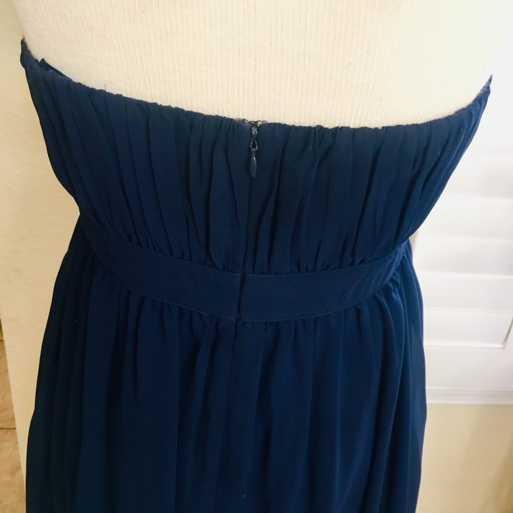 Dress - Picture 5 of 6